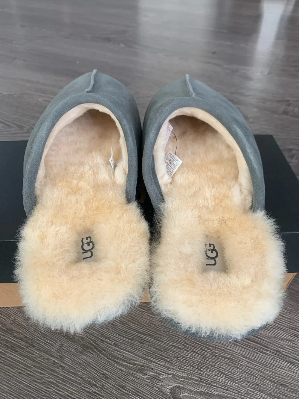 UGG Men's vanwyn Suede Shearling-Lined Slipper